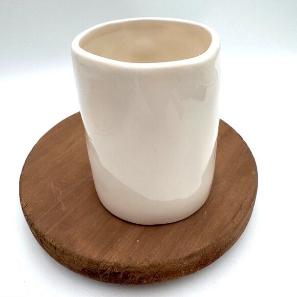 Rae Dunn Cat Mom White Ceramic Coffee Mug With Modern Handwritten Text Design 12 - Picture 2 of 8